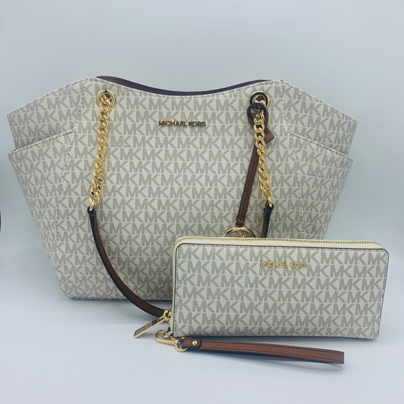 Michael Kors Handbags - Michael Kors Purse and Wallet